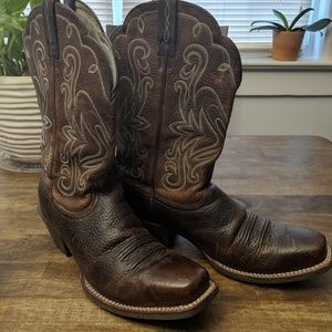 Women's Ariat Cowboy boots